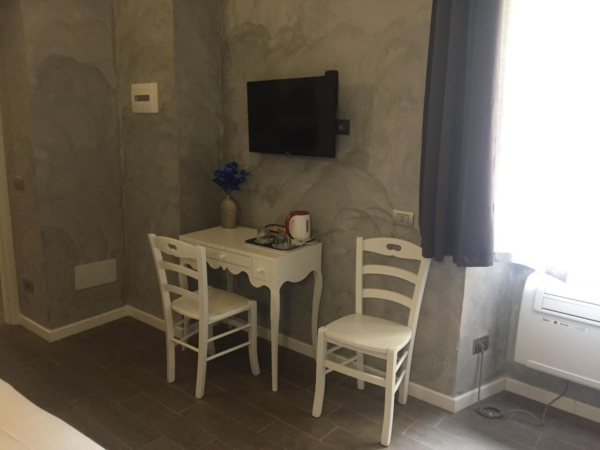 Floor Navona Roma