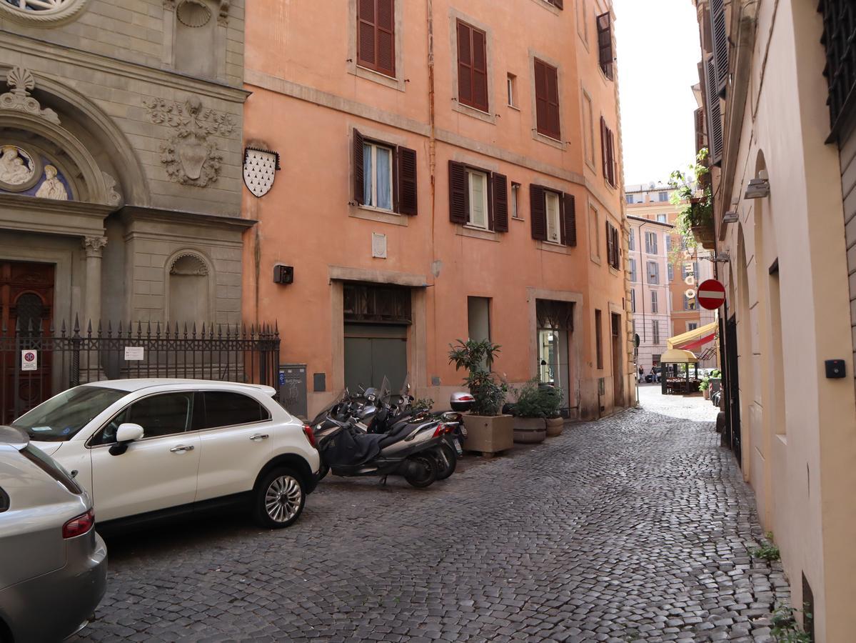 Pensión Floor Navona 2*